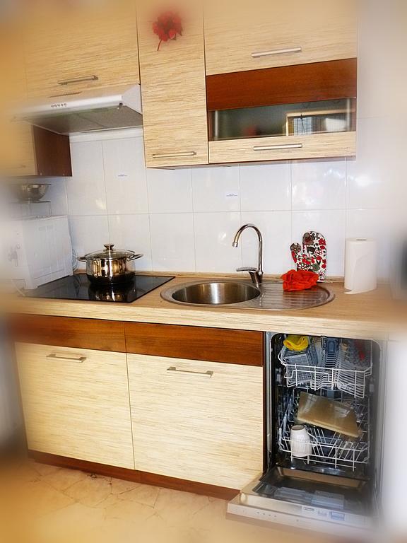 Ditton Center Апартаменты
